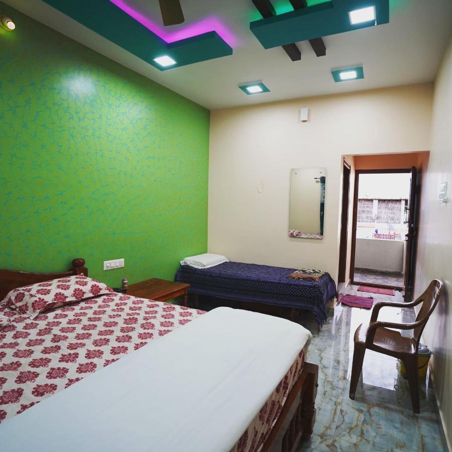 Akash Homestay هامبي المظهر الخارجي الصورة