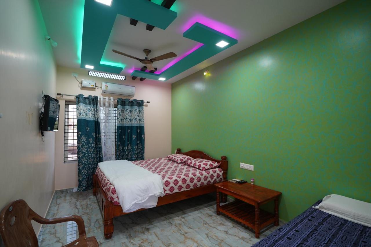 Akash Homestay هامبي المظهر الخارجي الصورة