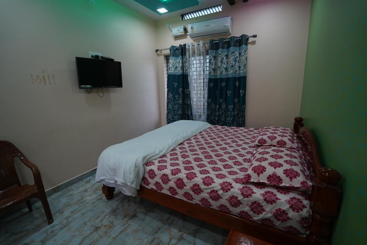 Akash Homestay هامبي المظهر الخارجي الصورة