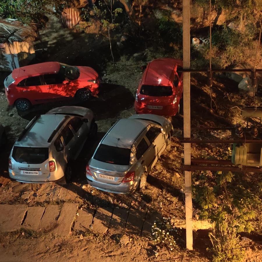 Akash Homestay هامبي المظهر الخارجي الصورة