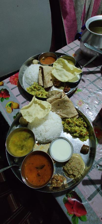 Akash Homestay هامبي المظهر الخارجي الصورة