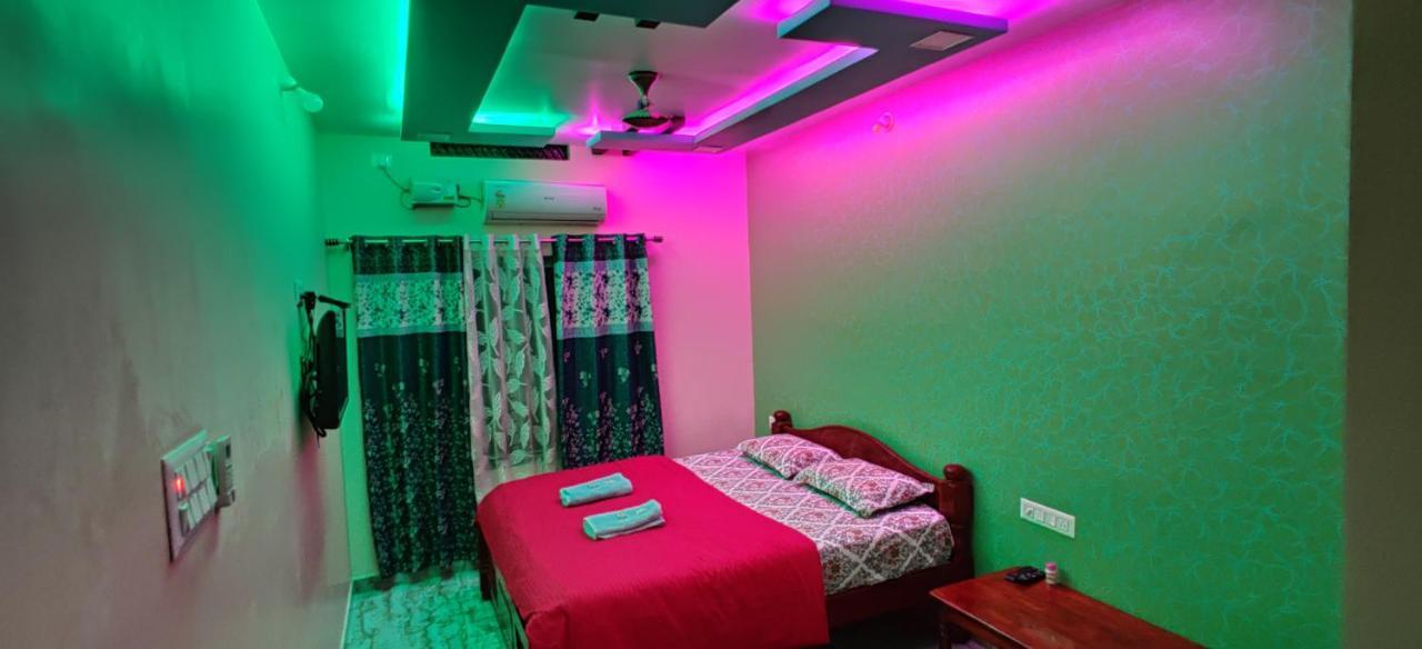 Akash Homestay هامبي المظهر الخارجي الصورة