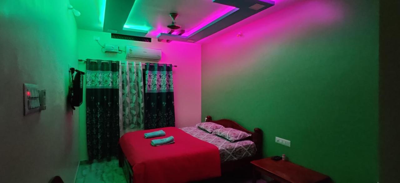 Akash Homestay هامبي المظهر الخارجي الصورة